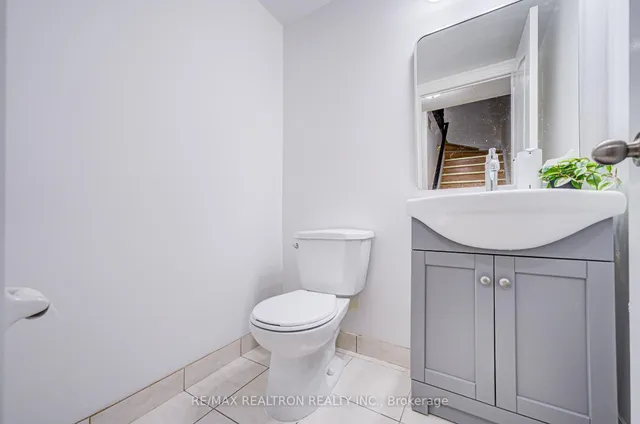 Additional image 18 of 119 Omni Dr Unit 18