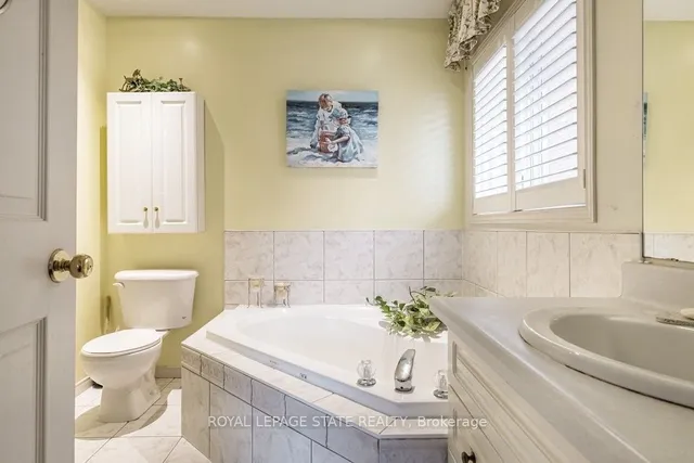 Additional image 19 of 60 Redfern Ave