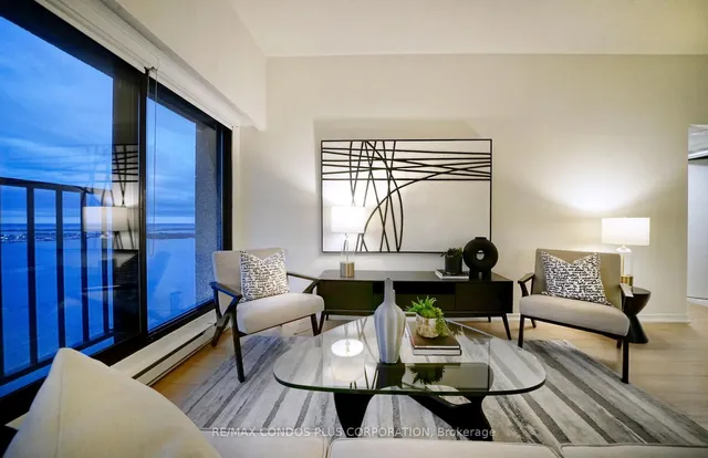 Additional image 6 of 65 Harbour Sq Unit 3603