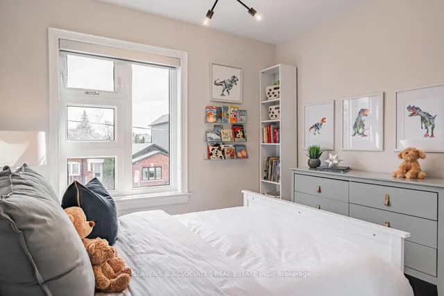 Additional image 30 of 24 Belgravia Ave