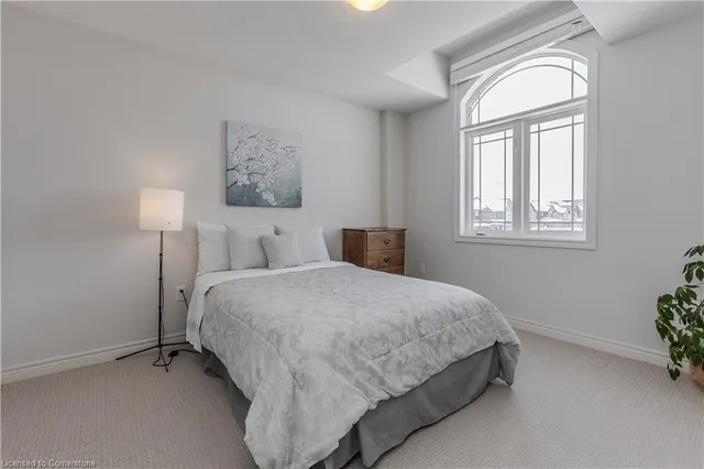 Additional image 24 of 8 Thornbury Crt