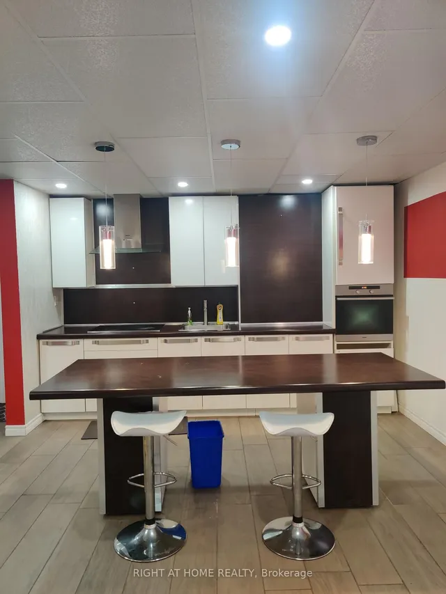 Additional image 5 of 4001 Don mills Rd Unit 108