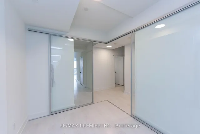 Additional image 31 of 308 Jarvis St Unit 914