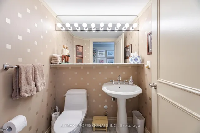 Additional image 29 of 1 Palace Pier Crt Unit 2106