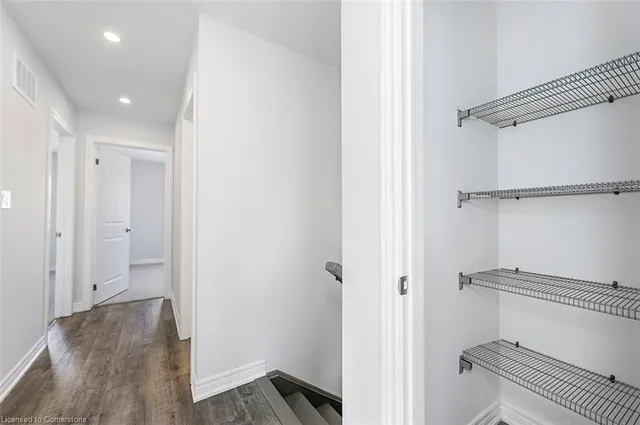 Additional image 22 of 205 Thames Way Unit 22