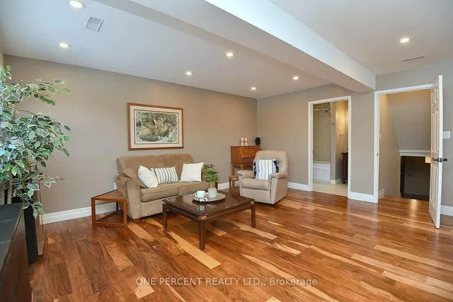 Additional image 26 of 552 Southridge Dr