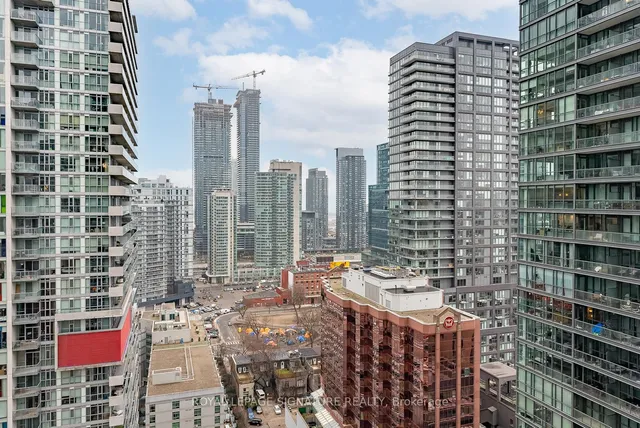 Additional image 33 of 11 Charlotte St Unit 2201