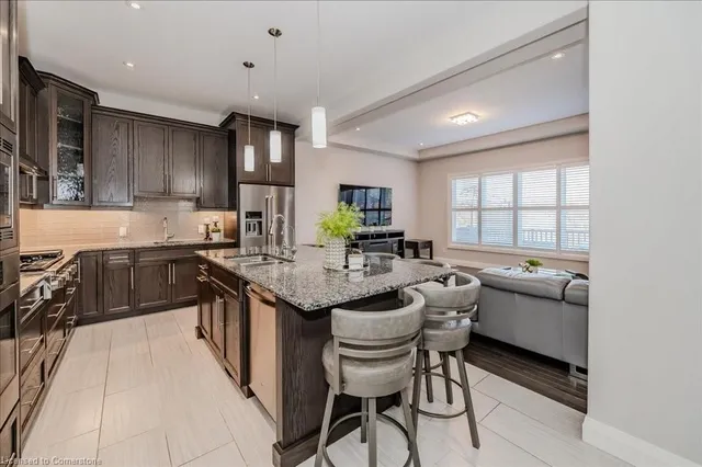 Additional image 10 of 82 River Ridge St