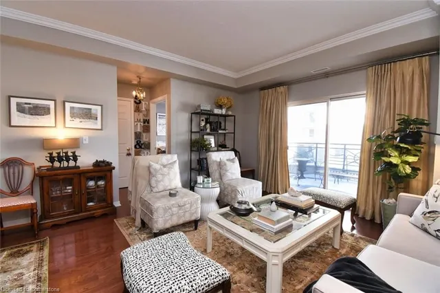 Additional image 8 of 3000 Creekside Dr Unit 304