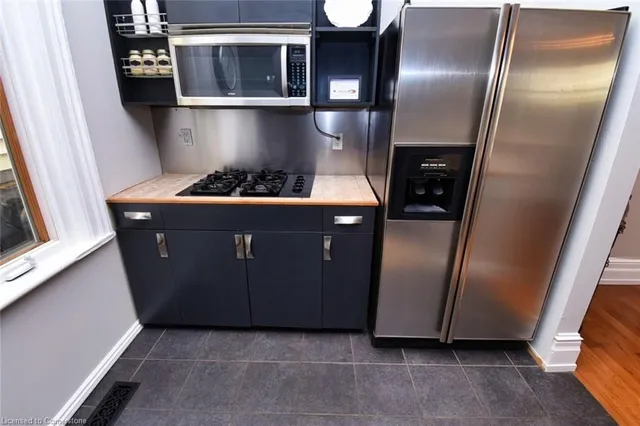 Additional image 15 of 332 King St