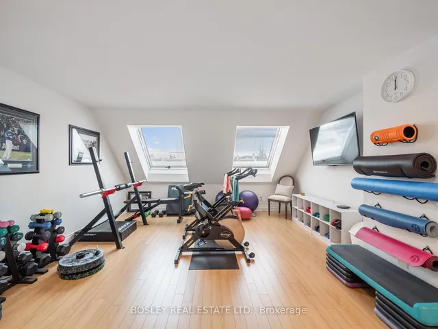 Additional image 31 of 228 Walmer Rd