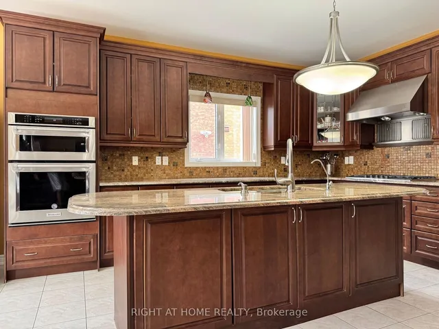 Additional image 16 of 29 Lynnvalley Cres