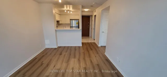 Additional image 7 of 11 Lee Centre Dr Unit 805
