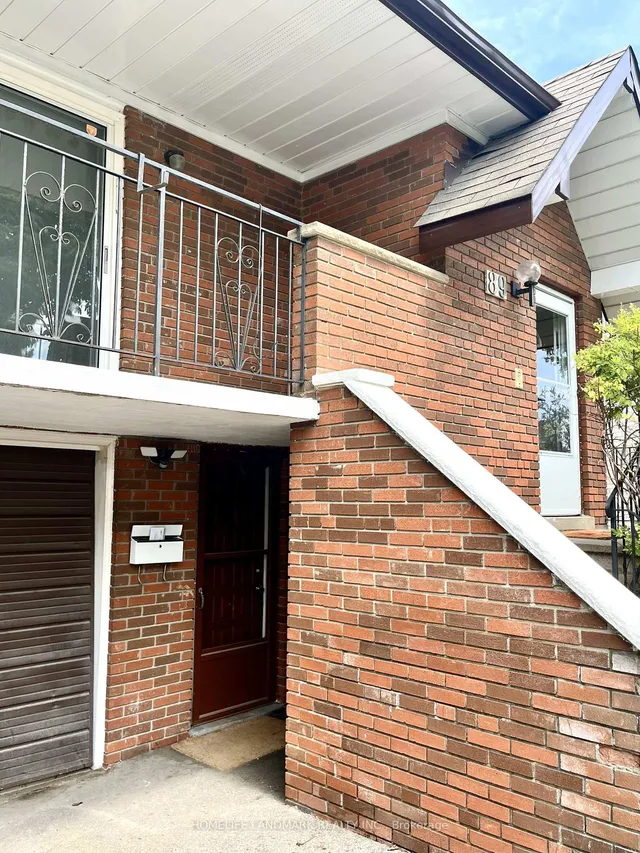 Additional image 3 of 89 Baroness Cres