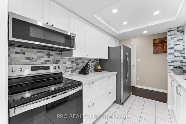 Additional image 21 of 5 Rowntree Rd Unit 1809