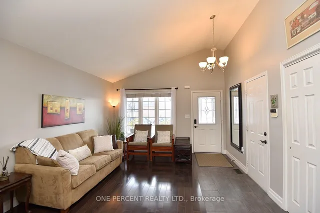 Additional image 6 of 552 Southridge Dr