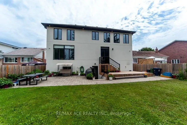 Additional image 27 of 44 Muir Dr