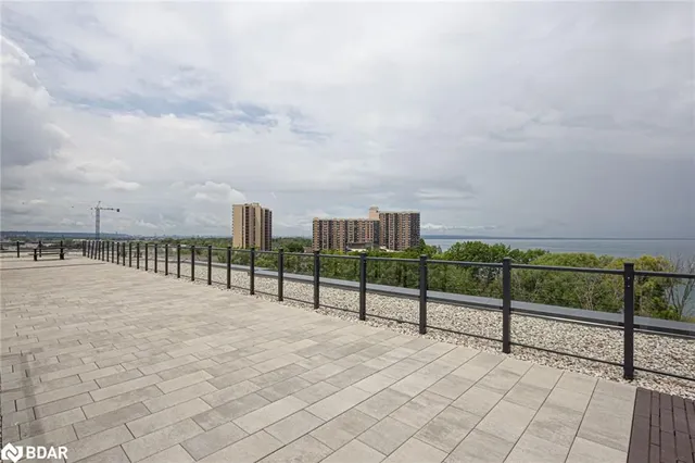 Additional image 33 of 125 Shoreview Pl Unit 608