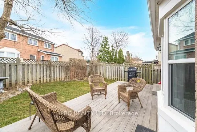 Additional image 38 of 117 Ecclestone Dr