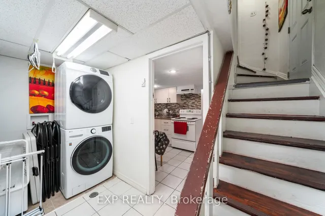 Additional image 15 of 2067 Eglinton Ave