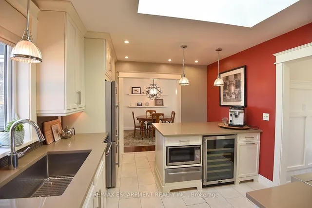 Additional image 18 of 625 Ardleigh Cres