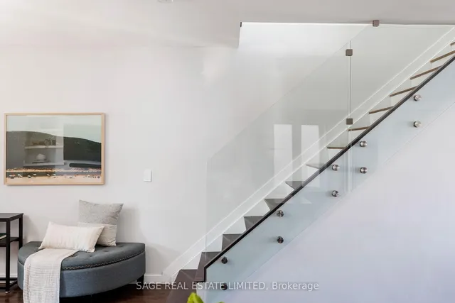 Additional image 15 of 1107 St Clarens Ave