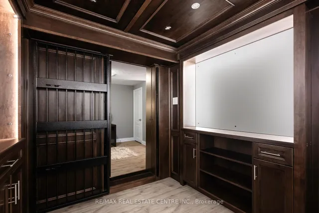 Additional image 39 of 101 Kenpark Ave