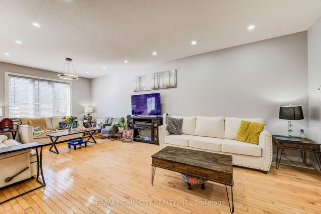 Additional image 6 of 144 Udvari Cres