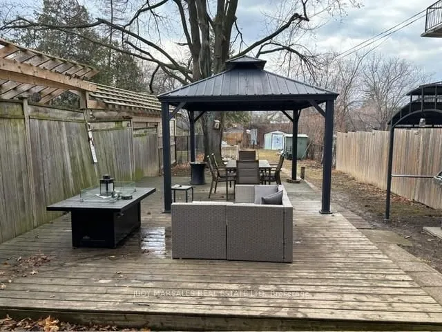 Additional image 18 of 402 Dundurn St