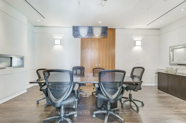 Additional image 37 of 2191 Yonge St Unit 3010