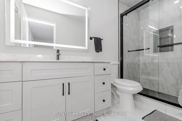 Additional image 29 of 33 Tight Crt