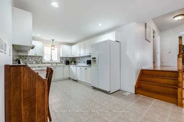 Additional image 15 of 62 Spadara Dr