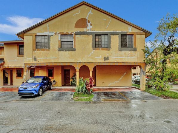 1465 SW 122nd Ave APT 1-19, Miami, FL 33184