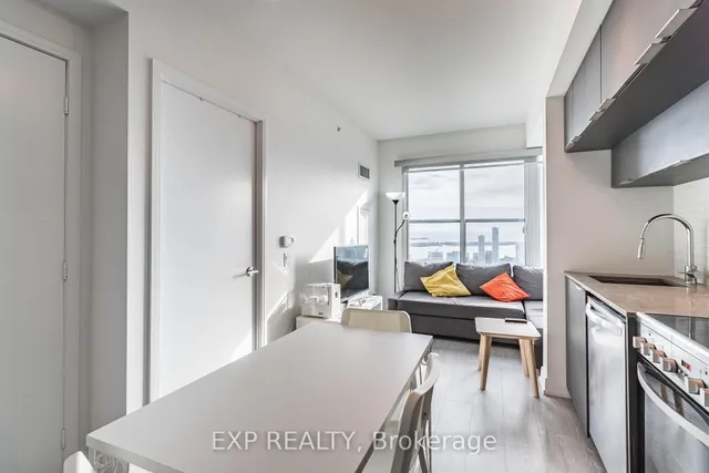 Additional image 8 of 181 Dundas St Unit 5207