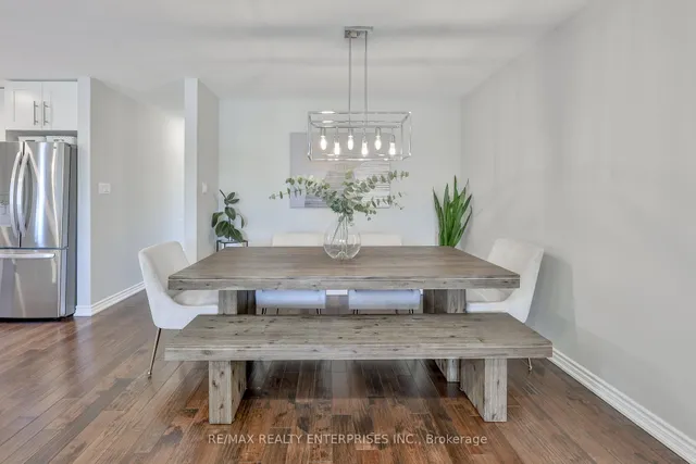 Additional image 8 of 4050 Dunmow Cres