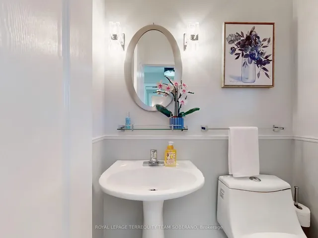 Additional image 22 of 4 Dunlop Crt