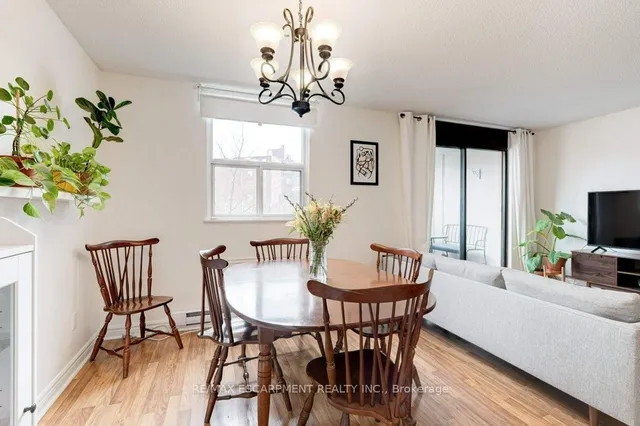 Additional image 22 of 23 Main St Unit 207