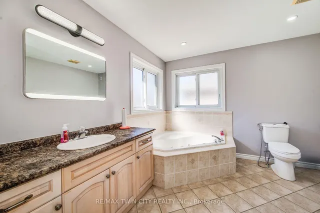 Additional image 31 of 144 Udvari Cres