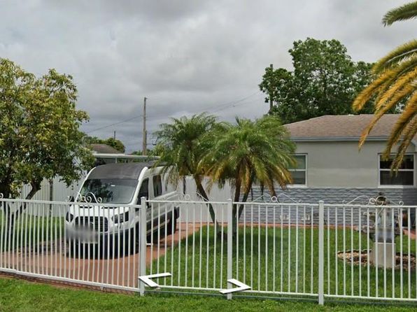 7385 SW 19th Street Rd, Miami, FL 33155