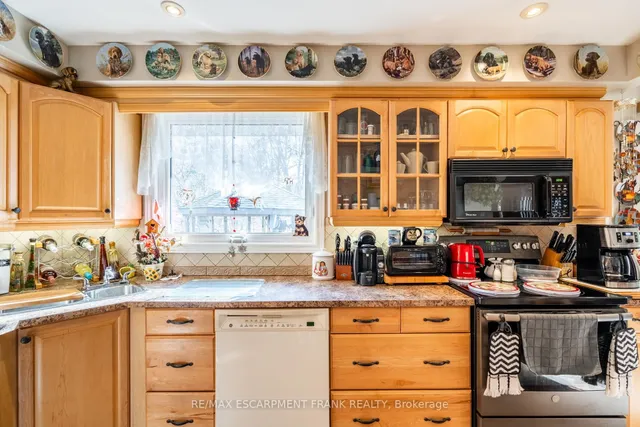 Additional image 13 of 75 Hanover Pl