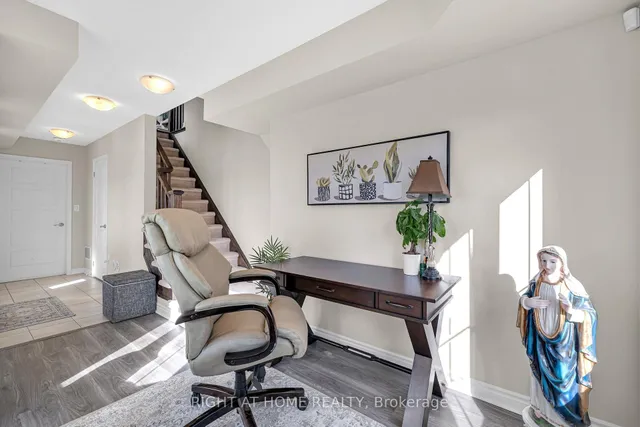 Additional image 5 of 105 Bond Head Crt