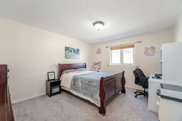 Additional image 28 of 34 Kanata Rd