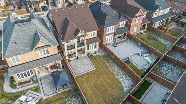 Additional image 49 of 3298 Charles Fay Pass