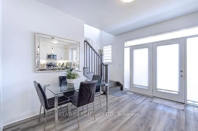 Additional image 25 of 1742 Thames Circ