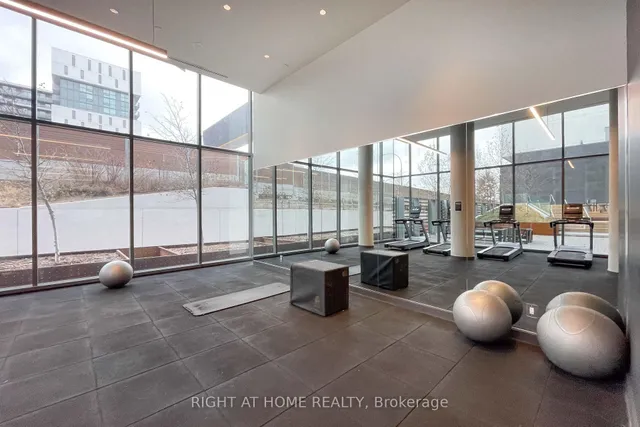 Additional image 27 of 120 Varna Dr Unit 1215