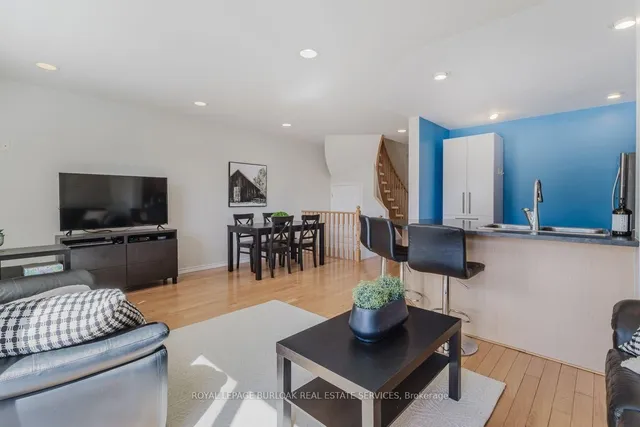 Additional image 13 of 66 Foxborough Dr