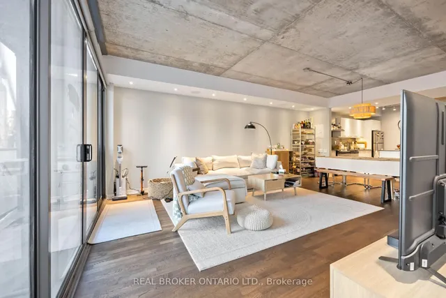 Additional image 16 of 95 Bathurst St Unit 222