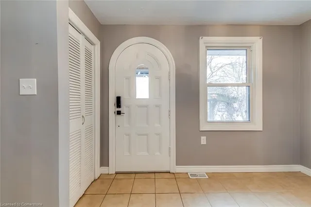 Additional image 6 of 8110 Chippewa Rd