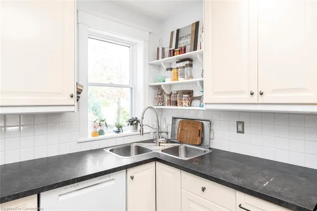 Additional image 12 of 18 Cliff Ave