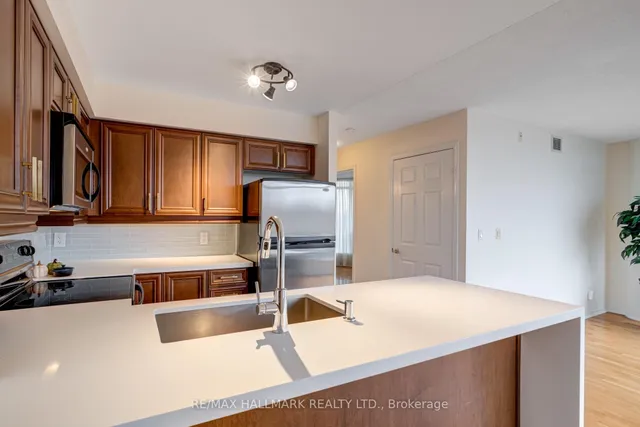 Additional image 7 of 18 Valley Woods Rd Unit 1003